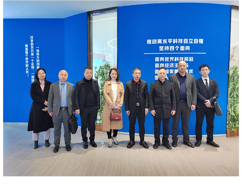 阿聯(lián)酋中國農(nóng)產(chǎn)品協(xié)會來天香生物、邵陽紅出貨倉考察合作