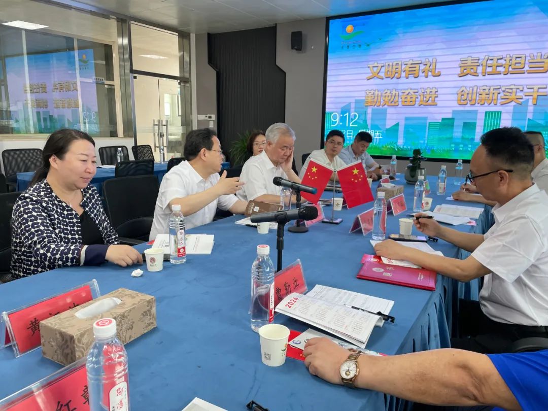 湖南天香生物公司與省中醫(yī)藥研究院簽訂產(chǎn)學研合作協(xié)議