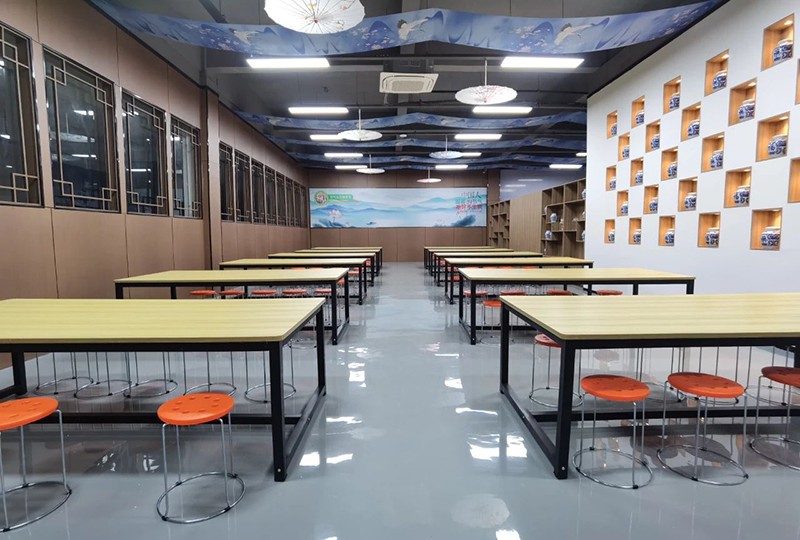 “邵陽紅”中醫(yī)藥膳科普教育研學基地在天香生物產(chǎn)業(yè)園啟動