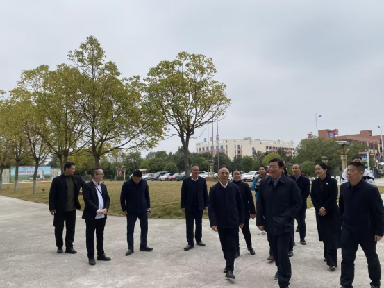 華學健市長蒞臨天香生物考察調(diào)研