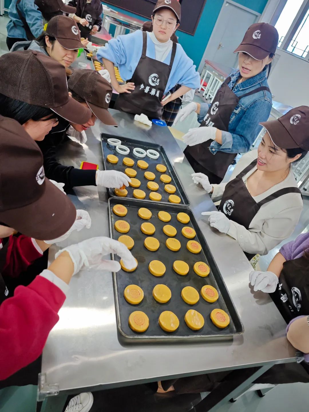 邵陽學(xué)院附屬第二醫(yī)院團建秋游拓展活動在天香生物紫色健康產(chǎn)業(yè)園盛大啟航