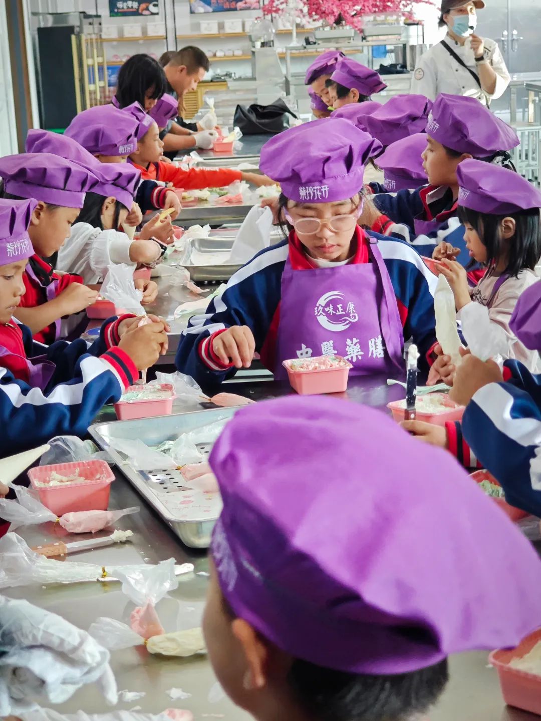 雙清區(qū)“愛心護(hù)航，助夢(mèng)成長(zhǎng)”